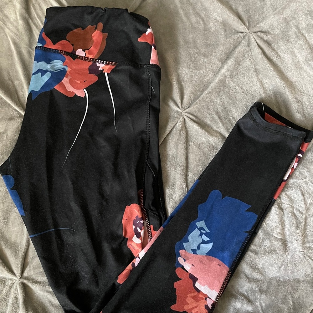 Black Floral work out Leggings